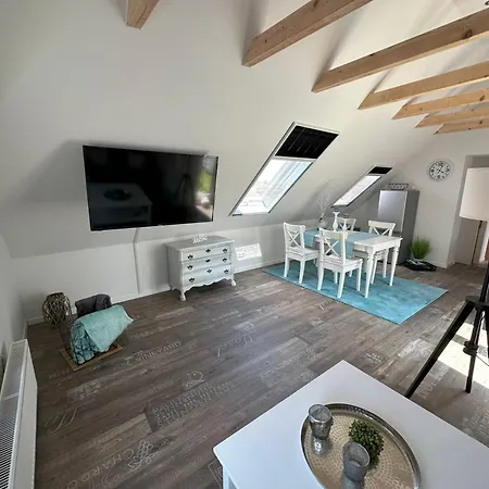 Huus An't Koornfeld Dachgeschoss Apartmán